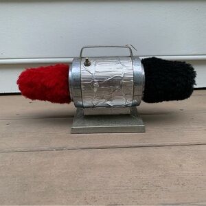 Dremel electric shoe polisher